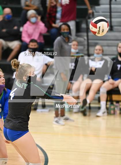 Thumbnail 3 in Doherty @ Mountain Vista (CHSAA 5A Region 4) photogallery.