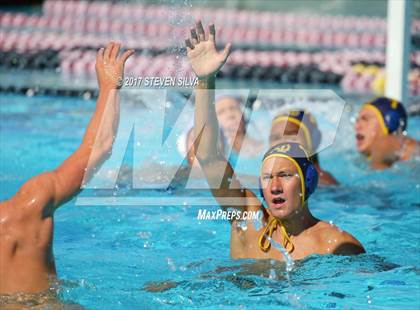 Thumbnail 2 in Granite Hills vs. Mater Dei Catholic (CIF SDS D2 Quarterfinal) photogallery.