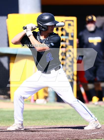 Thumbnail 1 in Mesquite vs. Marcos de Niza photogallery.