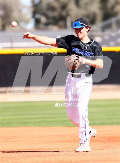 Thumbnail 2 in Mesquite vs. Marcos de Niza photogallery.