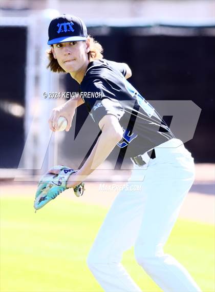 Thumbnail 2 in Mesquite vs. Marcos de Niza photogallery.