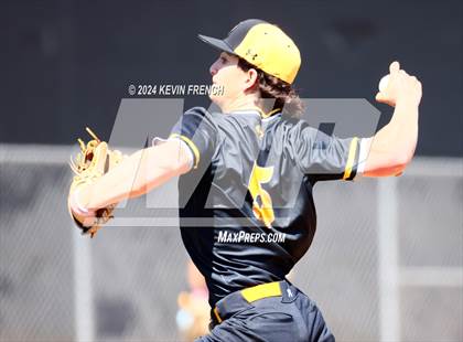 Thumbnail 1 in Mesquite vs. Marcos de Niza photogallery.