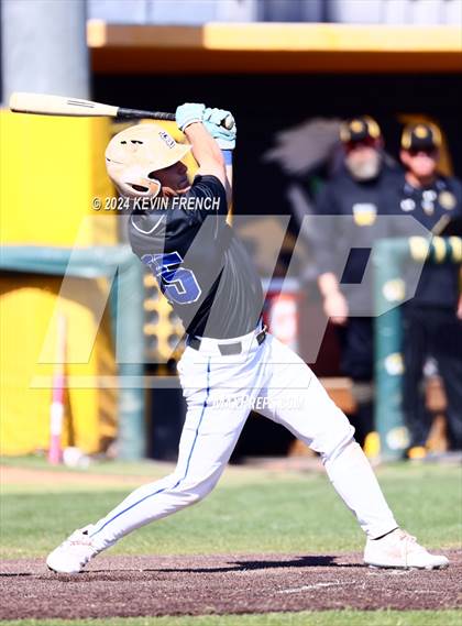 Thumbnail 3 in Mesquite vs. Marcos de Niza photogallery.