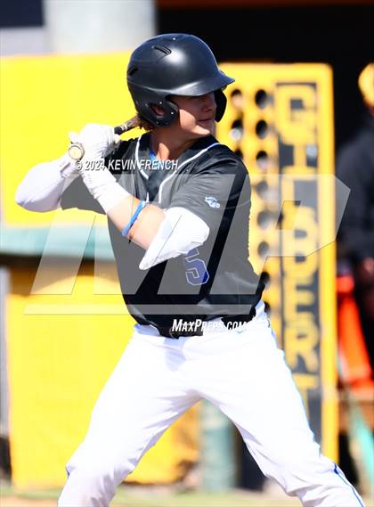 Thumbnail 1 in Mesquite vs. Marcos de Niza photogallery.