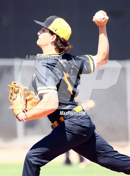 Thumbnail 2 in Mesquite vs. Marcos de Niza photogallery.