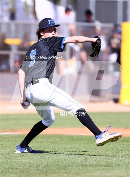 Thumbnail 1 in Mesquite vs. Marcos de Niza photogallery.