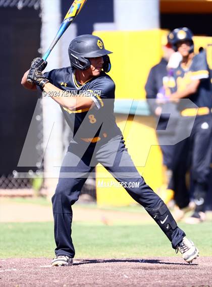 Thumbnail 2 in Mesquite vs. Marcos de Niza photogallery.