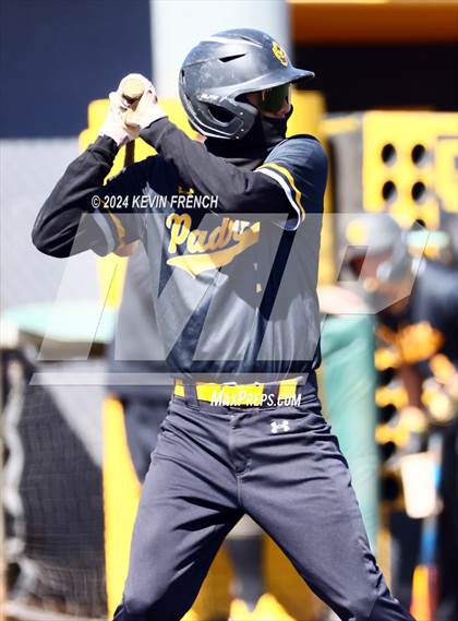 Thumbnail 1 in Mesquite vs. Marcos de Niza photogallery.
