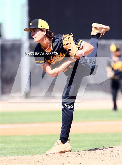 Thumbnail 2 in Mesquite vs. Marcos de Niza photogallery.