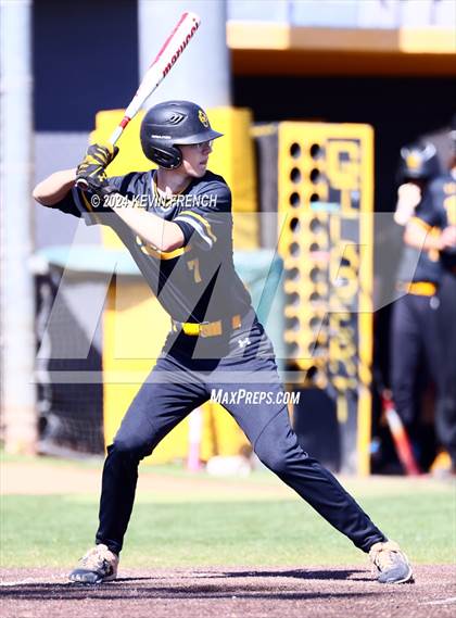 Thumbnail 3 in Mesquite vs. Marcos de Niza photogallery.