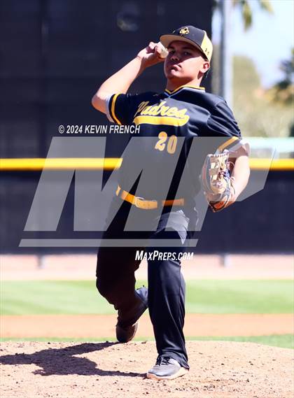 Thumbnail 1 in Mesquite vs. Marcos de Niza photogallery.
