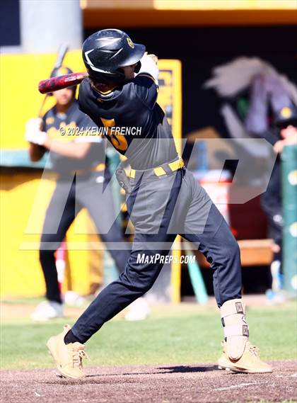 Thumbnail 1 in Mesquite vs. Marcos de Niza photogallery.