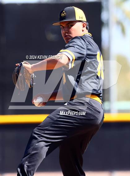 Thumbnail 2 in Mesquite vs. Marcos de Niza photogallery.