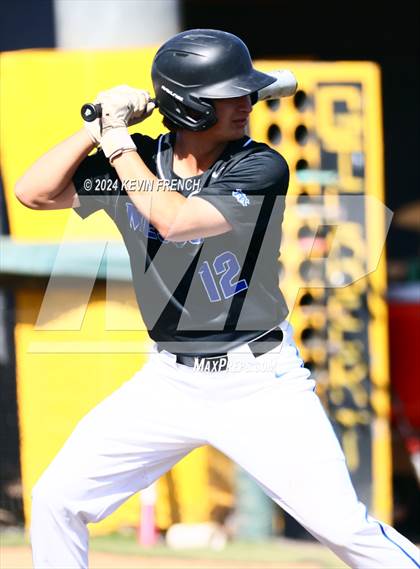 Thumbnail 3 in Mesquite vs. Marcos de Niza photogallery.