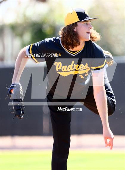 Thumbnail 2 in Mesquite vs. Marcos de Niza photogallery.