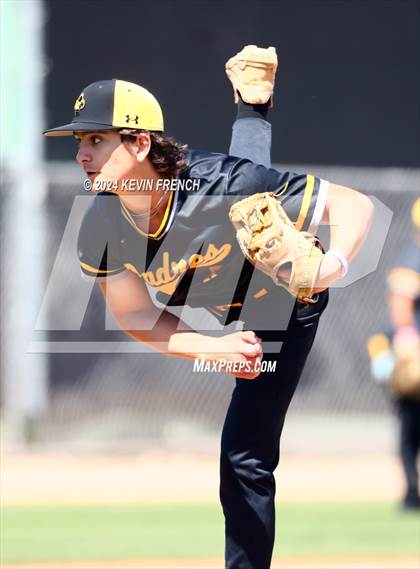 Thumbnail 3 in Mesquite vs. Marcos de Niza photogallery.