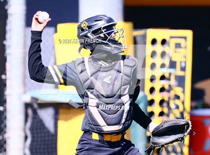Thumbnail 1 in Mesquite vs. Marcos de Niza photogallery.