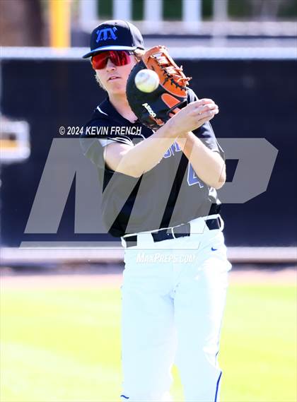 Thumbnail 1 in Mesquite vs. Marcos de Niza photogallery.