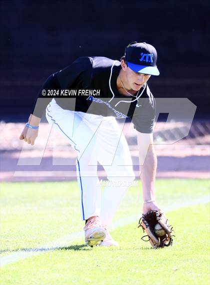 Thumbnail 3 in Mesquite vs. Marcos de Niza photogallery.