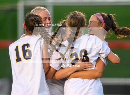 Thumbnail 3 in Victor @ Fairport photogallery.