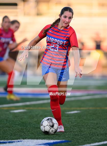 Thumbnail 3 in Victor @ Fairport photogallery.
