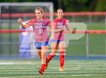 Thumbnail 3 in Victor @ Fairport photogallery.