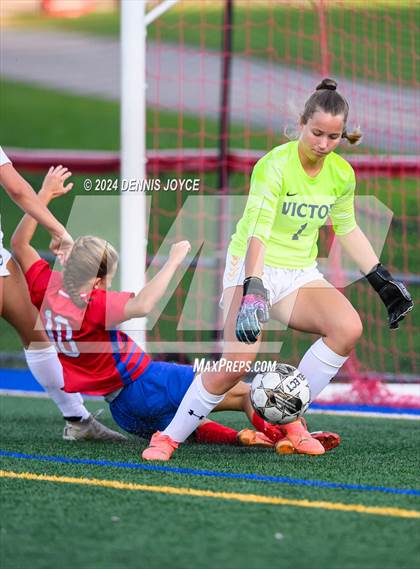 Thumbnail 2 in Victor @ Fairport photogallery.