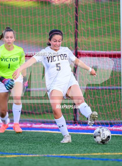 Thumbnail 2 in Victor @ Fairport photogallery.