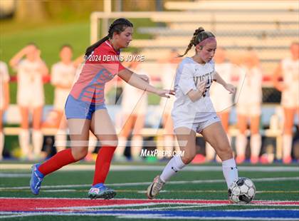 Thumbnail 2 in Victor @ Fairport photogallery.