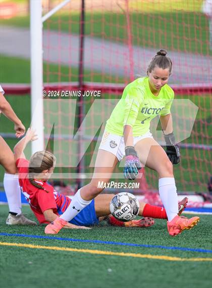 Thumbnail 3 in Victor @ Fairport photogallery.