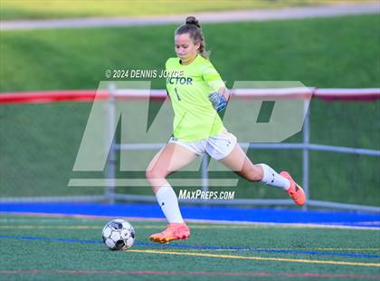 Thumbnail 3 in Victor @ Fairport photogallery.
