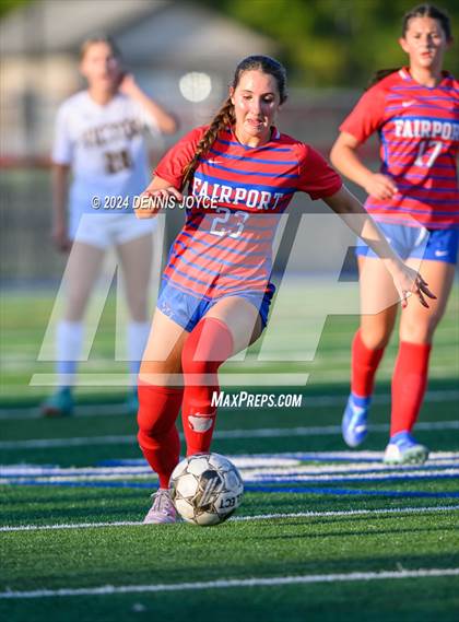 Thumbnail 3 in Victor @ Fairport photogallery.