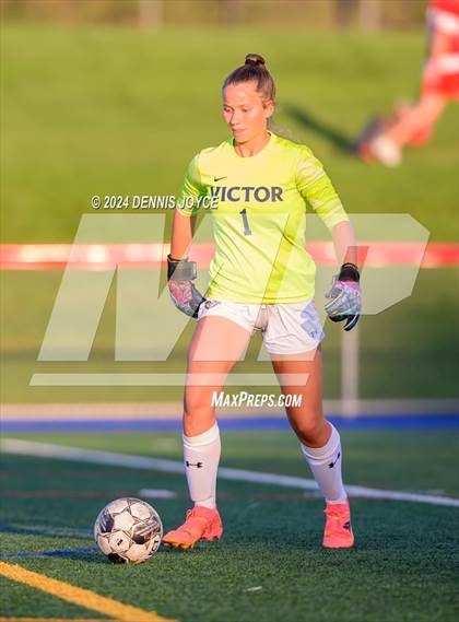 Thumbnail 2 in Victor @ Fairport photogallery.