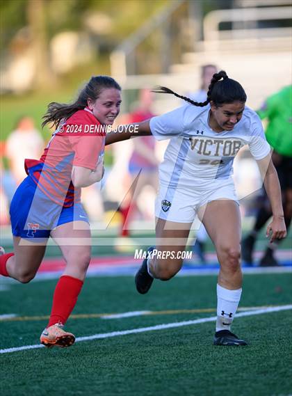 Thumbnail 1 in Victor @ Fairport photogallery.