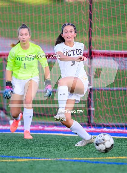 Thumbnail 1 in Victor @ Fairport photogallery.