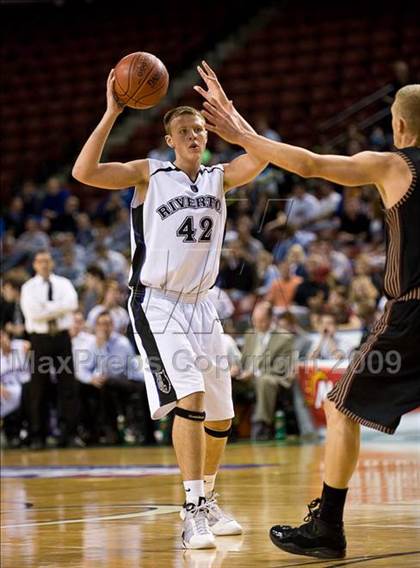 Thumbnail 2 in Lone Peak vs Riverton (Utah 5A Quarterfinal) photogallery.