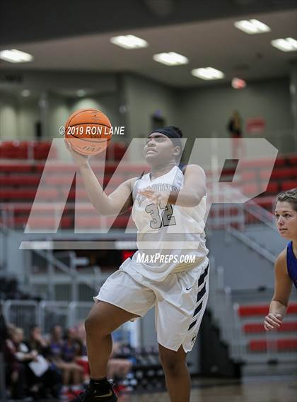 Thumbnail 2 in Bixby vs Edmond North photogallery.
