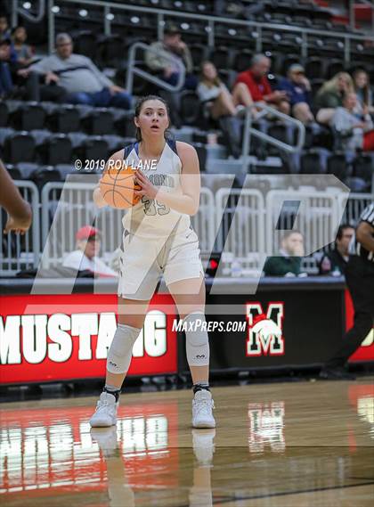 Thumbnail 3 in Bixby vs Edmond North photogallery.