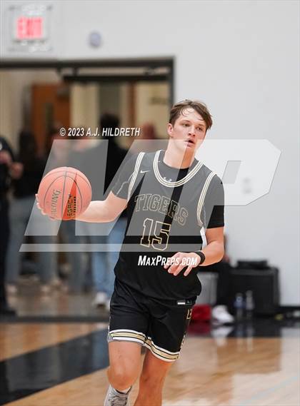 Thumbnail 1 in Blue Valley vs Olathe South (Blue Valley Shootout) photogallery.