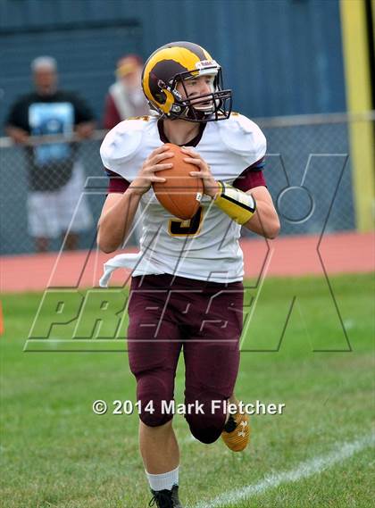 Thumbnail 2 in Glassboro @ Gloucester Catholic photogallery.