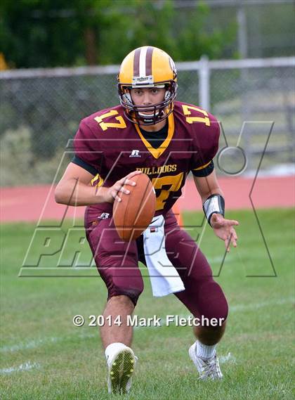 Thumbnail 1 in Glassboro @ Gloucester Catholic photogallery.