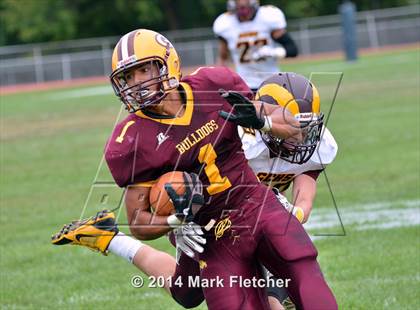 Thumbnail 1 in Glassboro @ Gloucester Catholic photogallery.