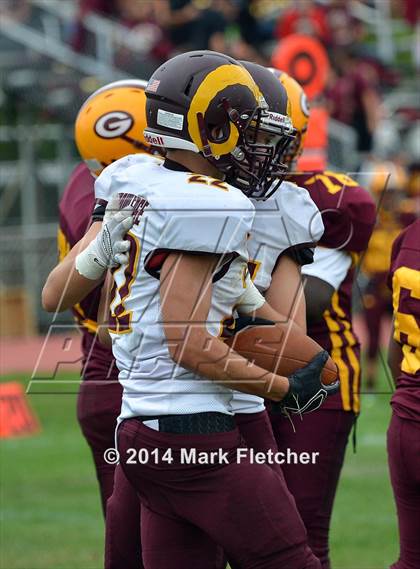Thumbnail 3 in Glassboro @ Gloucester Catholic photogallery.