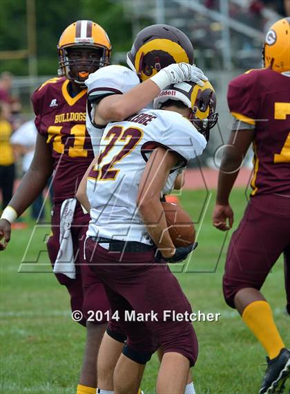 Thumbnail 2 in Glassboro @ Gloucester Catholic photogallery.