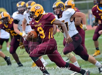 Thumbnail 1 in Glassboro @ Gloucester Catholic photogallery.