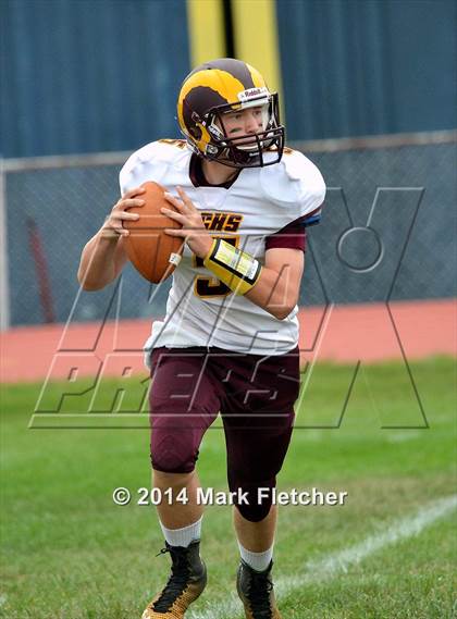 Thumbnail 1 in Glassboro @ Gloucester Catholic photogallery.