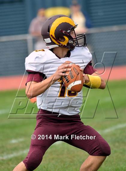Thumbnail 3 in Glassboro @ Gloucester Catholic photogallery.