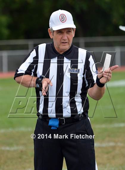 Thumbnail 1 in Glassboro @ Gloucester Catholic photogallery.