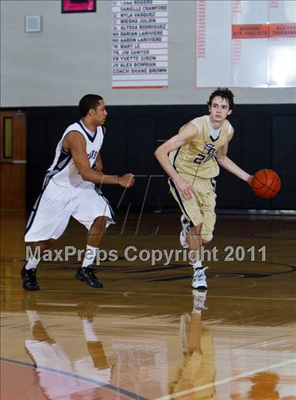 Thumbnail 1 in College Park vs. Second Baptist (McDonald's Texas Invitational) photogallery.