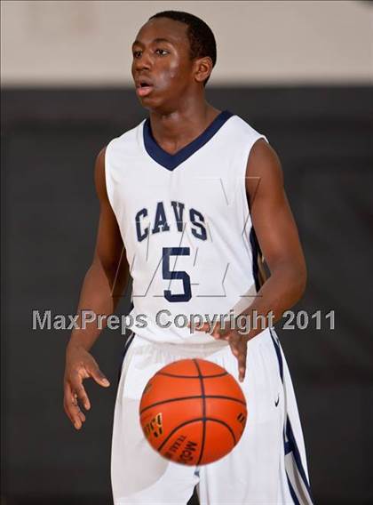 Thumbnail 1 in College Park vs. Second Baptist (McDonald's Texas Invitational) photogallery.